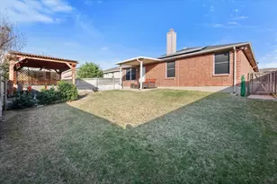 608 Flooded Gum St, Arlington, TX 76002 - Photo 30