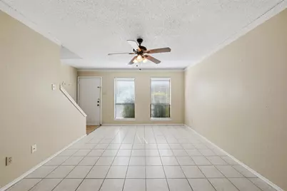 1371 S 11th Street, Waco, TX 76706 - Photo 4