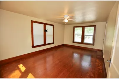 201 1/2 W Columbia, Weatherford, TX 76086 - Photo 10