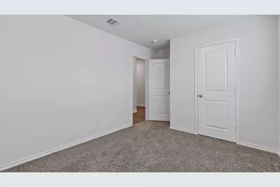 901 Barton Drive, Ennis, TX 75119 - Photo 14