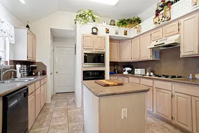 1704 Shadow Creek, Mesquite, TX 75181 - Photo 12