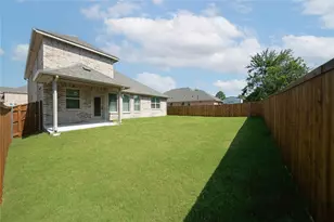 454 Plains Pl, Fate, TX 75087 - Photo 2