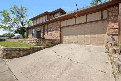 2428 Stonegate Drive N, Bedford, TX 76021 - Photo 26