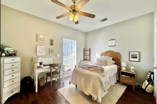 1902 S 8th St, Waco, TX 76706 - Photo 10