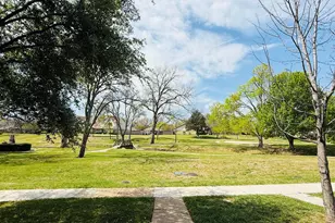 4812 Rollingwood Ct, Garland, TX 75043 - Photo 16