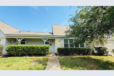 4812 Rollingwood Court, Garland, TX 75043 - Photo 2