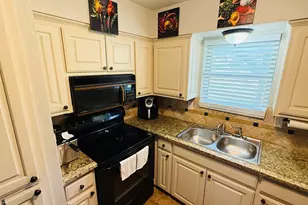 4812 Rollingwood Ct, Garland, TX 75043 - Photo 6