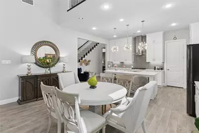 12701 Mercer Parkway, Farmers Branch, TX 75234 - Photo 12