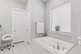 12701 Mercer Pkwy, Farmers Branch, TX 75234 - Photo 22