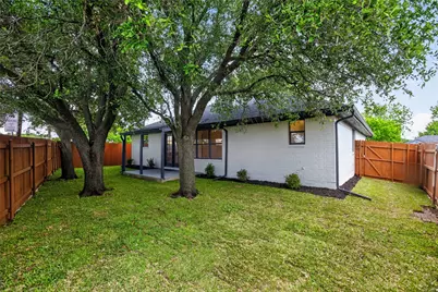 509 Brookside Court, Burleson, TX 76028 - Photo 18