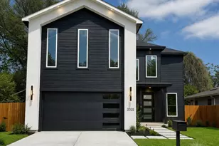 2825 Dorris St, Dallas, TX 75215 - Photo 2