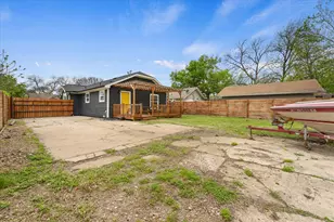 1212 Woodland Ave, Fort Worth, TX 76110 - Photo 24