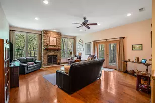 4112 Mojave Dr, Granbury, TX 76049 - Photo 10