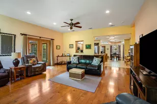 4112 Mojave Dr, Granbury, TX 76049 - Photo 14