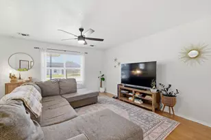 4051 Country Meadows Cir, Granbury, TX 76049 - Photo 8