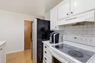 4051 Country Meadows Cir, Granbury, TX 76049 - Photo 14