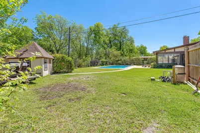 2015 Edgewood Drive, Bridgeport, TX 76426 - Photo 20