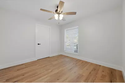 1710 Yorktown Drive, Arlington, TX 76014 - Photo 24