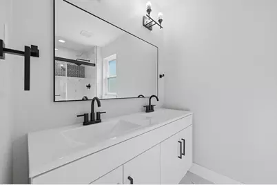 1710 Yorktown Drive, Arlington, TX 76014 - Photo 20