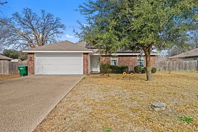 224 Headrick Drive, Robinson, TX 76706 - Photo 1
