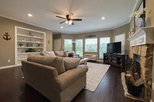 2164 Tanglewood Blvd, Pottsboro, TX 75076 - Photo 2