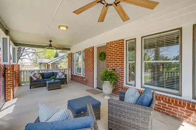 1105 Mistletoe Drive, Fort Worth, TX 76110 - Photo 6