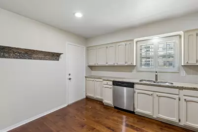 6060 Averill Way #D, Dallas, TX 75225 - Photo 14