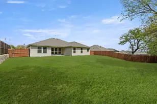 704 Stone Eagle Dr, Azle, TX 76020 - Photo 26
