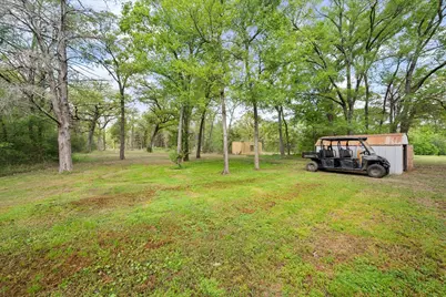 379 Fcr 161, Streetman, TX 75859 - Photo 20