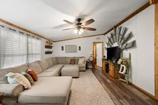 379 Fcr 161, Streetman, TX 75859 - Photo 10