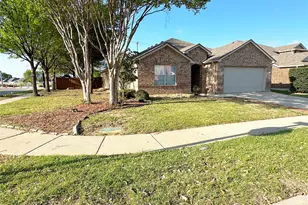 8110 Toltec Ct, Arlington, TX 76002 - Photo 2