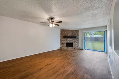 3501 Hickory Hill Drive, Arlington, TX 76014 - Photo 8