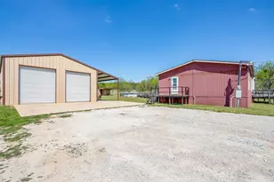 321 Young Rd, Millsap, TX 76066 - Photo 2