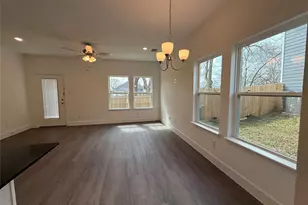 412 E 7th St, Bonham, TX 75418 - Photo 6