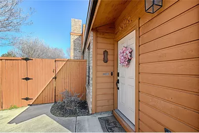 2027 Springwood Place #A, Carrollton, TX 75006 - Photo 20