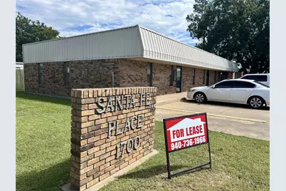 1700 N Weaver Street, Gainesville, TX 76240 - Photo 1