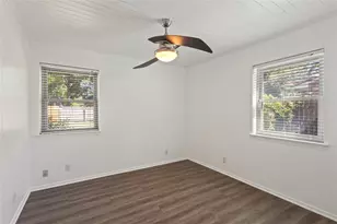 3209 N Calais St, Sherman, TX 75090 - Photo 14