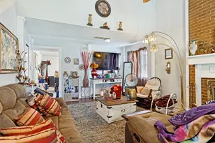 1825 Castle Dr, Garland, TX 75040 - Photo 6