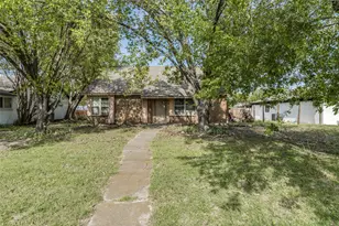 1825 Castle Dr, Garland, TX 75040 - Photo 2