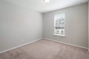 2401 Olivia Ln, Little Elm, TX 75068 - Photo 2