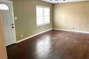 407 N Avenue J, Clifton, TX 76634 - Photo 6