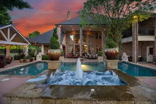 725 Locust Dr, Oak Leaf, TX 75154 - Photo 32