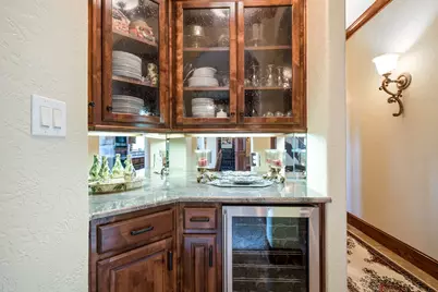 725 Locust Drive, Oak Leaf, TX 75154 - Photo 8