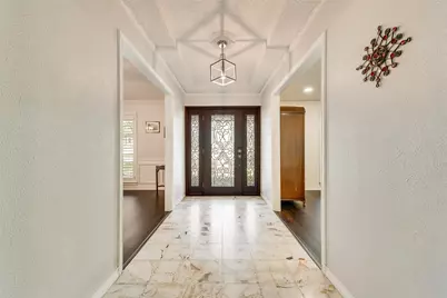 805 Crowley Road, Arlington, TX 76012 - Photo 10
