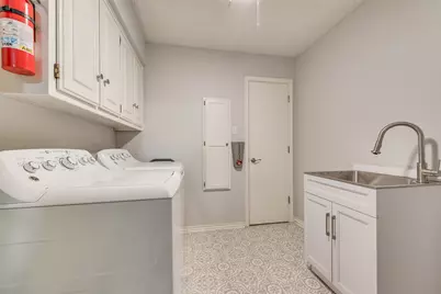 805 Crowley Road, Arlington, TX 76012 - Photo 12