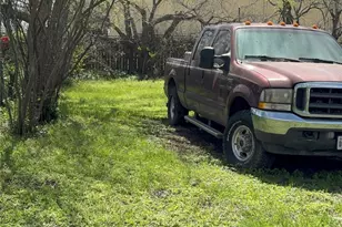 2564 Highcrest Ave, Fort Worth, TX 76111 - Photo 8