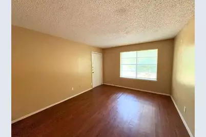 219 Fry Street #10, Denton, TX 76201 - Photo 2