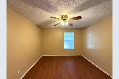 219 Fry Street #10, Denton, TX 76201 - Photo 6
