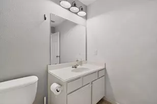 1321 Illinois Ave, Lancaster, TX 75134 - Photo 30