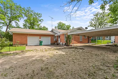 1403 W 5th Street, Clifton, TX 76634 - Photo 22